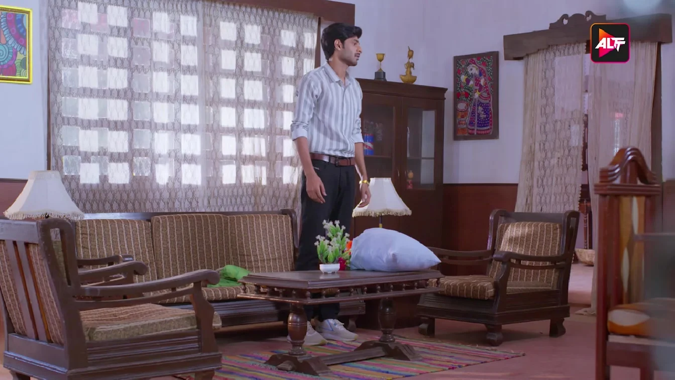Utha Patak S04 E12 AltBalaji